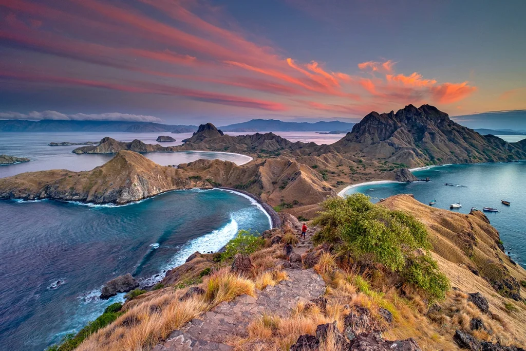 Keindahan Labuan Bajo, NTT, pesona alam yang dimiliki Indonesia.