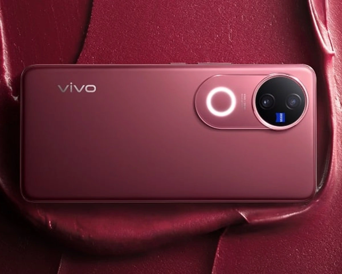 Vivo V50