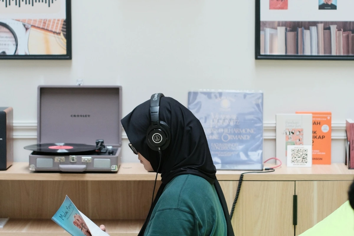 SELF LOVE KESEHATAN MENTAL