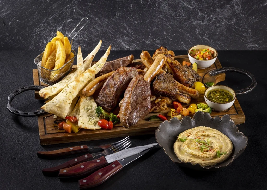 Sudestada menawarkan berbagai hidangan lezat yang cocok untuk berbuka puasa, Ramadan platter.