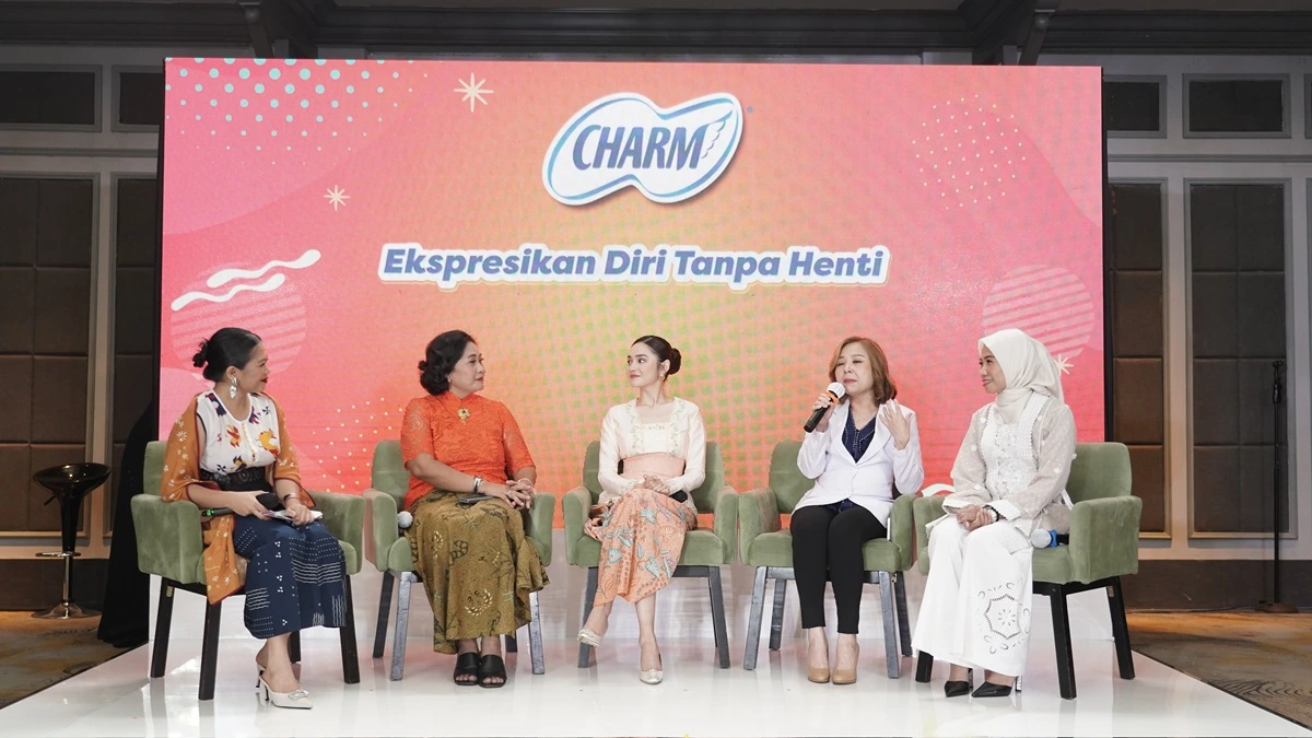 Press Conference Charm: Peluncuran Tagline Baru ‘Ekspresikan Diri Tanpa Henti’, Selasa (22/4/2025).