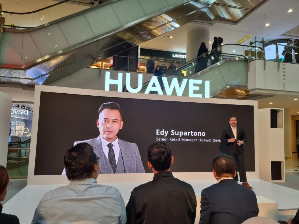 Edy Supartono, Senior Retail Huawei Device