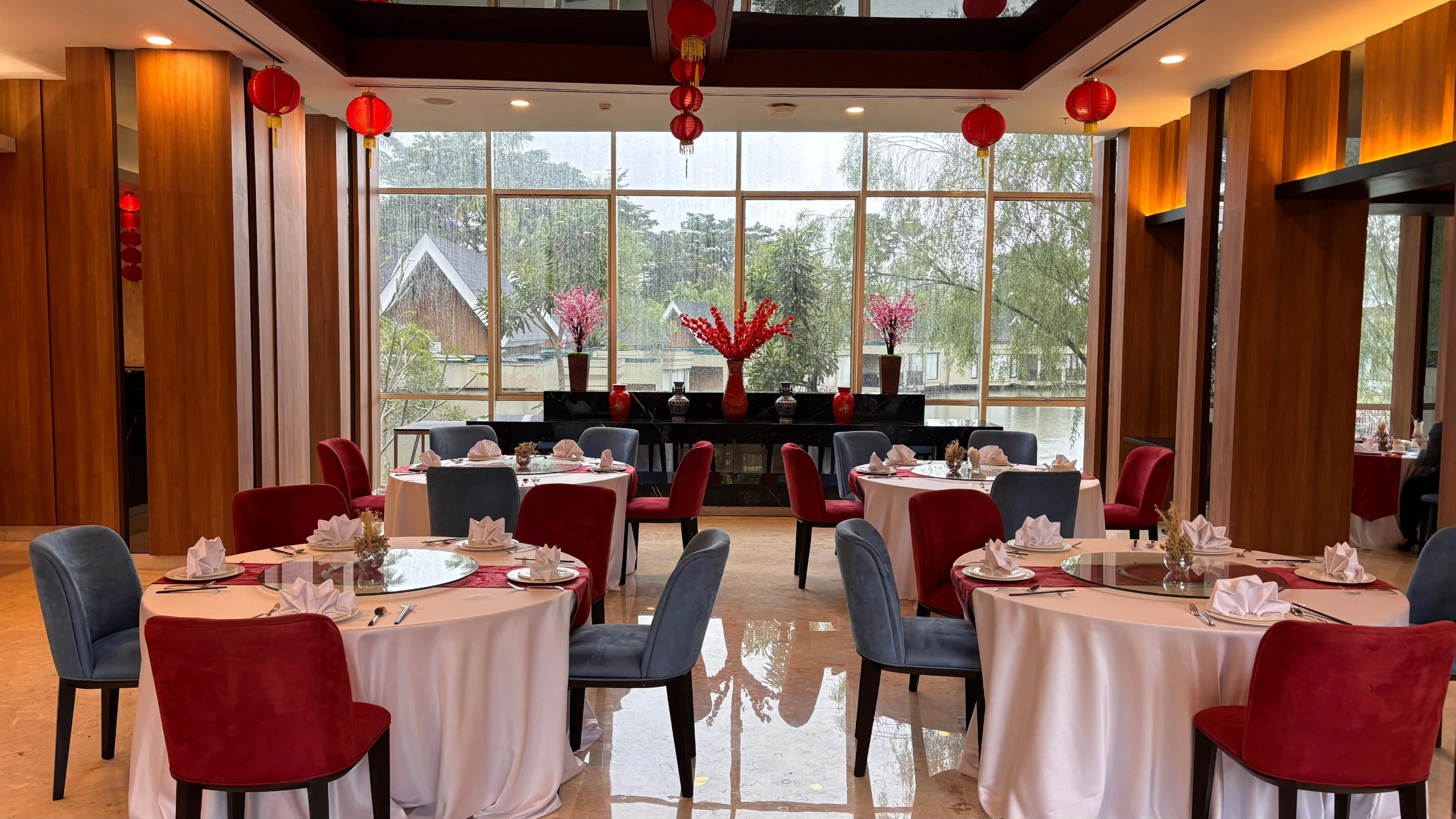 Aston Sentul Lake Resort & Conference Center membuka restoran baru bertema oriental, Dendra Chinese Cuisine