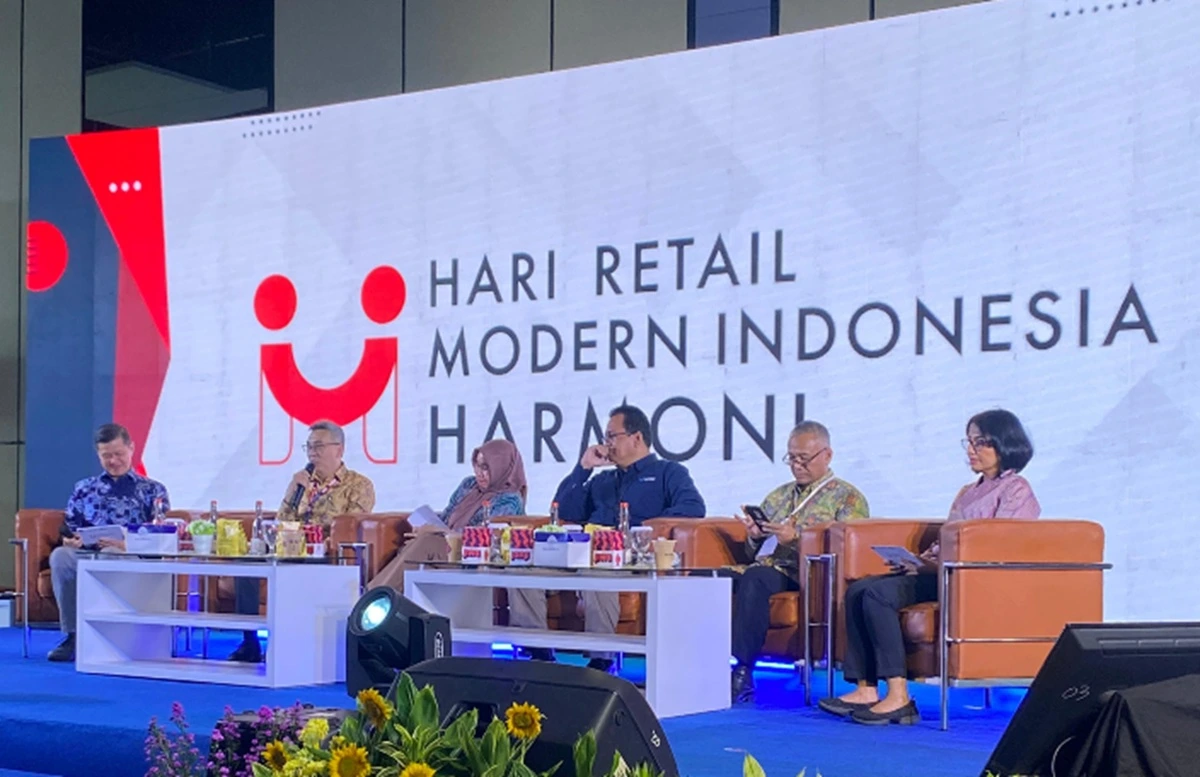 Konferensi pers Hari Retail Modern Indonesia (HARMONI), Rabu (23/7/2025), perayaan tahunan yang menyoroti peran penting sektor ritel modern dalam perekonomian Indonesia.