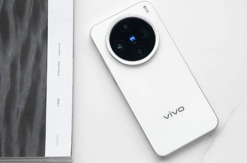 Vivo X300 Series