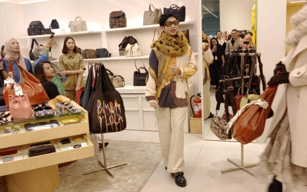 Adi Suranta, Fashion Stylish BIMBA Y LOLA dalam keterangannya di Jakarta, Kamis (23/10/2025).