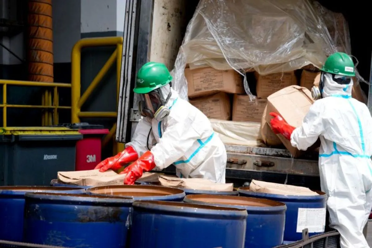 Badan Karantina Indonesia (Barantin) mengonfirmasi bahwa pemusnahan 5,7 ton udang dalam 494 karton yang terkontaminasi dengan Cesium-137 radioaktif