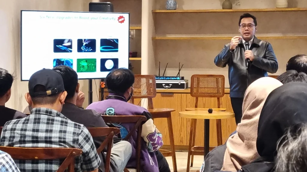 Edy Supartono, Country Training Manager Huawei Consumer Business Group Indonesia