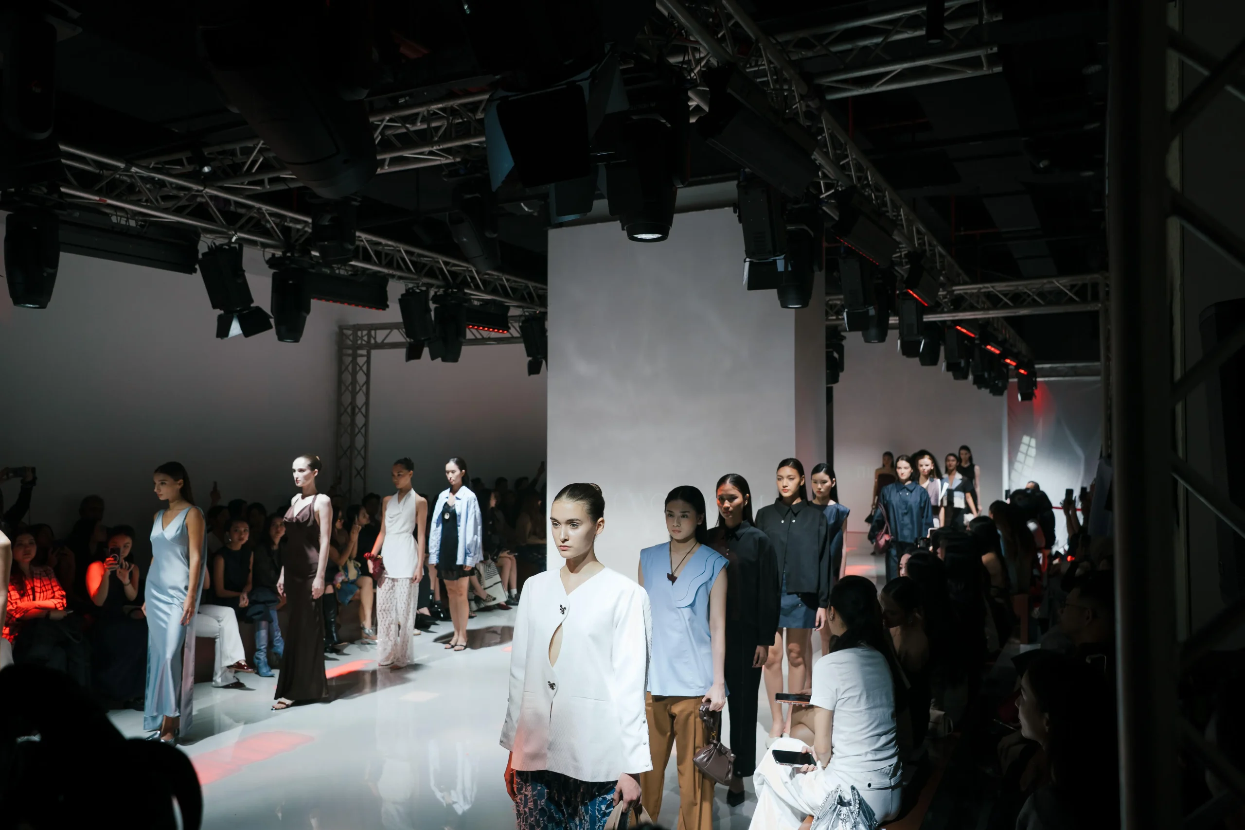 Grand Launching The Canopy Room di ASHTA District 8, Jumat (16/1/2026).