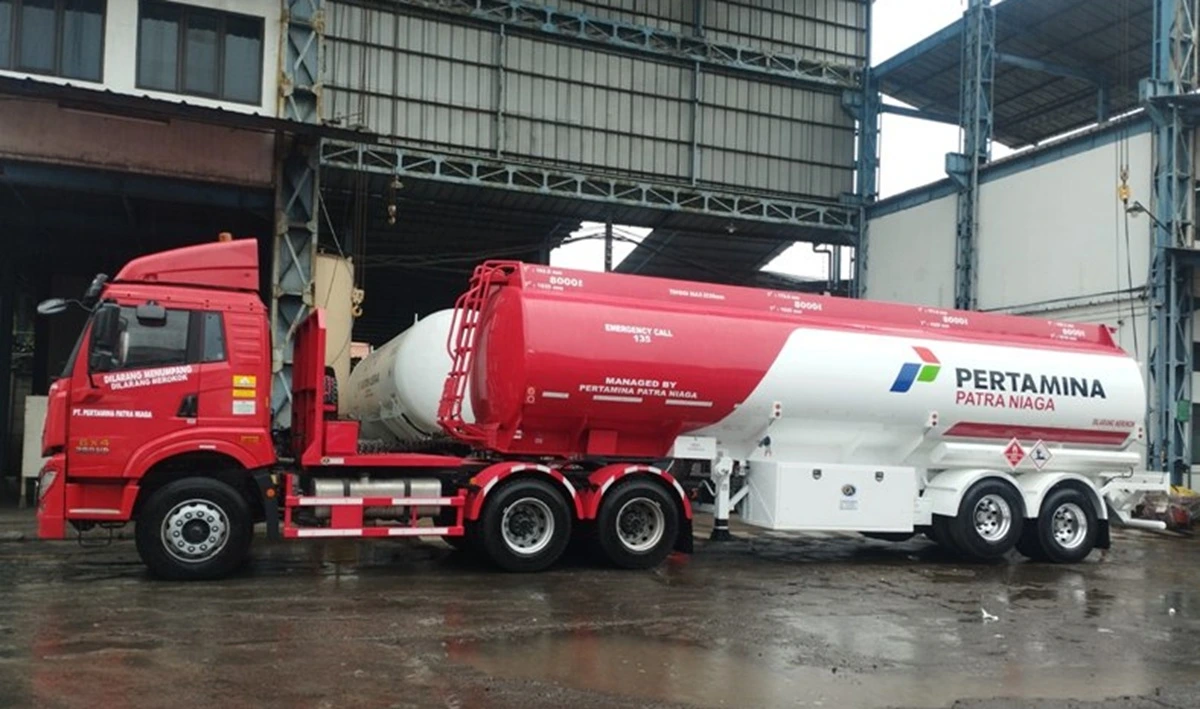 Truk tangki Pertamina
