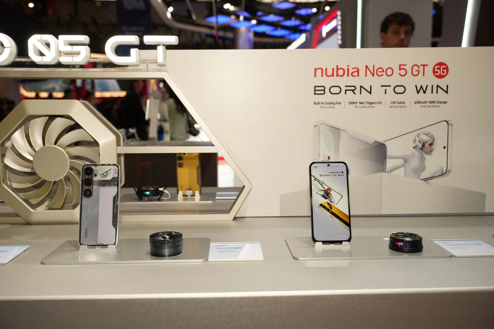 Nubia Neo 5 GT Muncul di MWC 2026, Ponsel Gaming AI dengan Performa Stabil 120FPS