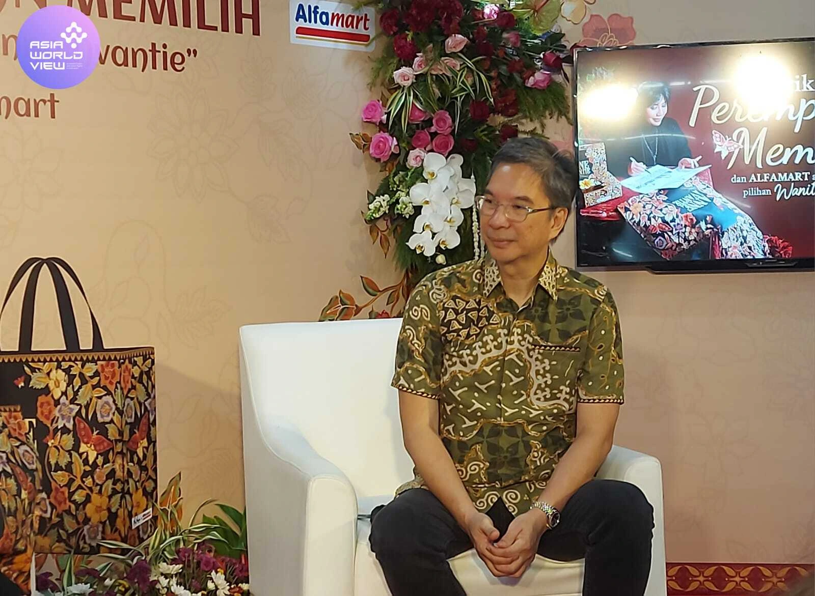 Alfamart Perkuat UMKM Lewat Tote Bag Eksklusif by Anne Avantie