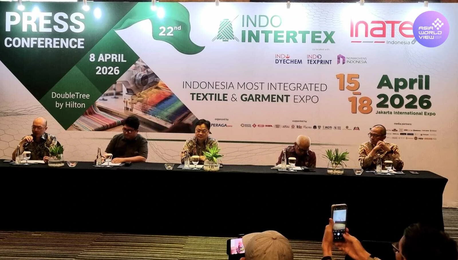Konferensi pers Pameran tekstil dan garmen terbesar dan terlengkap di Asia Tenggara, Indo Intertex & Inatex, Selasa (8/4/2026).