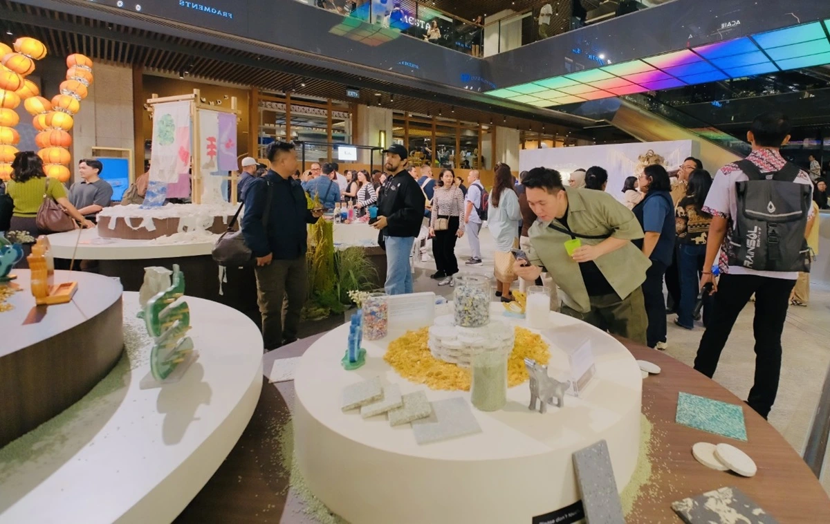 ARTCYCLE melalui program EARTHFORM menghadirkan kolaborasi antara brand berkelanjutan dan seniman visual kontemporer.