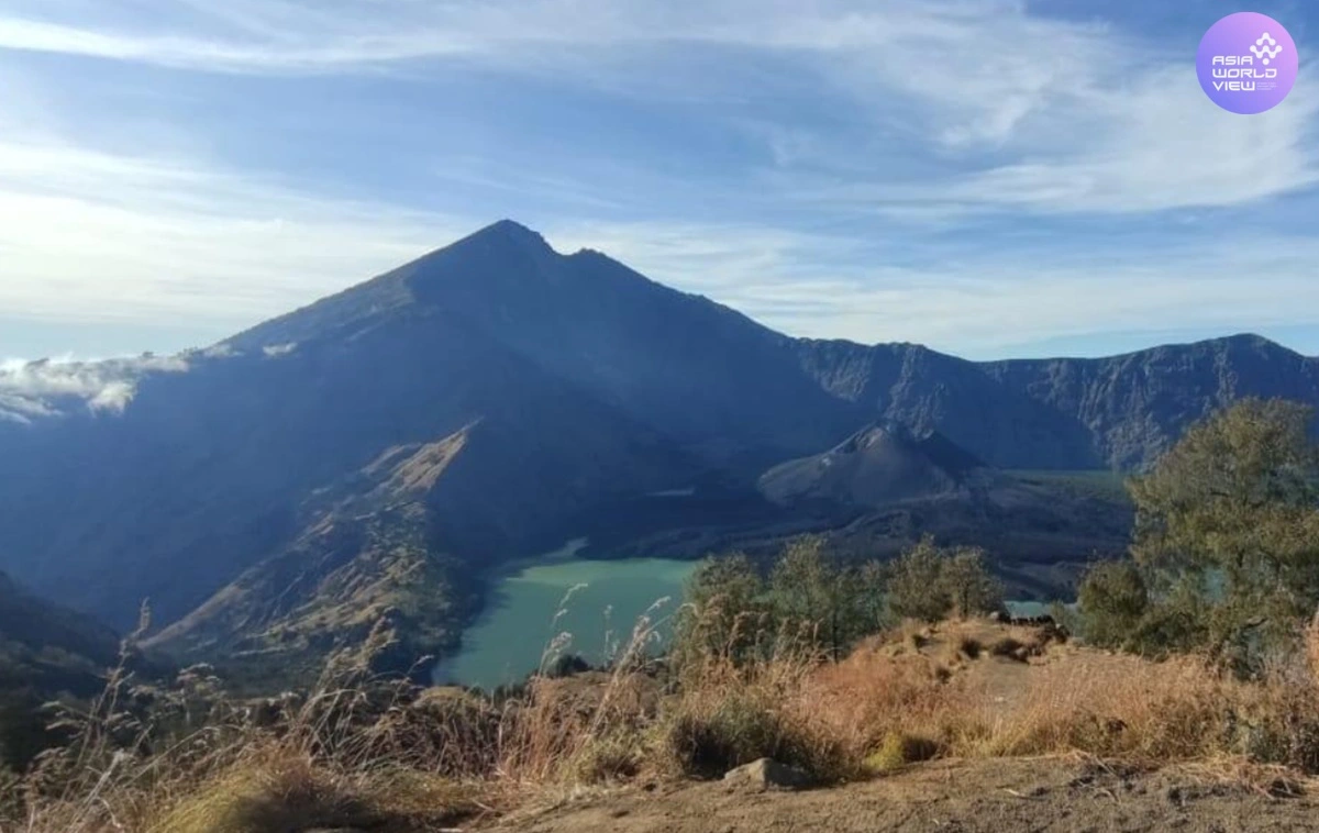Gunung Rinjani.