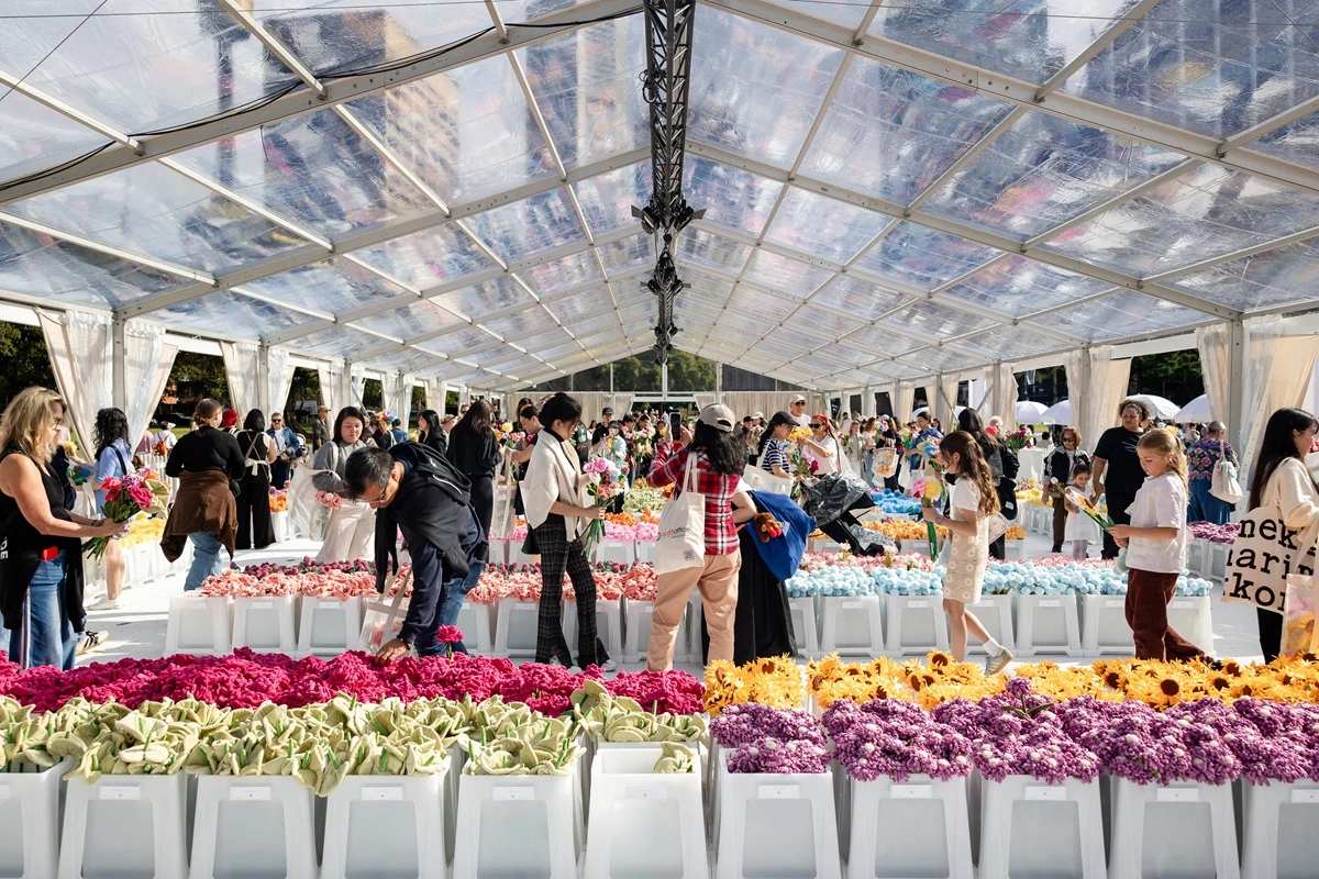 Cj Hendrys ‘Flower Market’ in Sydney (2). Credit_ Cj Hendry’s Flower Market in Sydney
