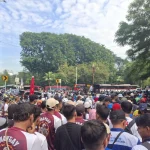 Aksi May Day di Monas, Jakarta.