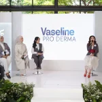 Peluncuran Vaseline Pro Derma di Jakarta.