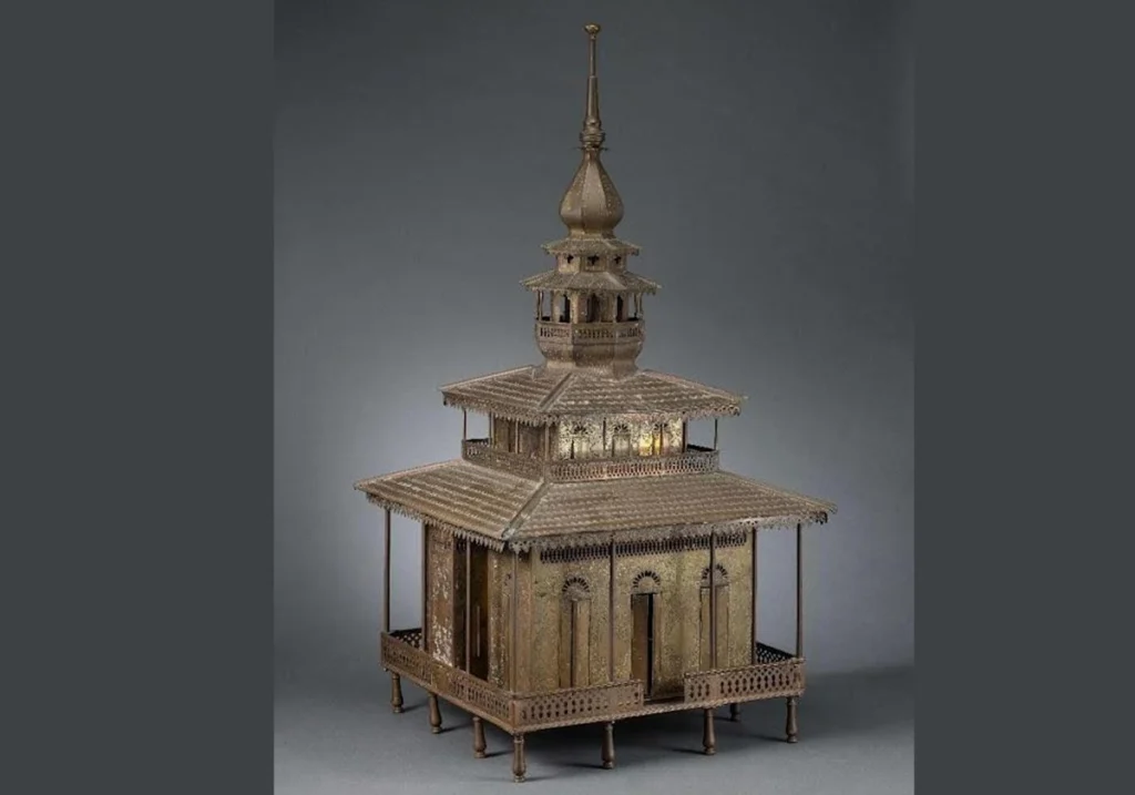 Model masjid dari Sumatra Barat