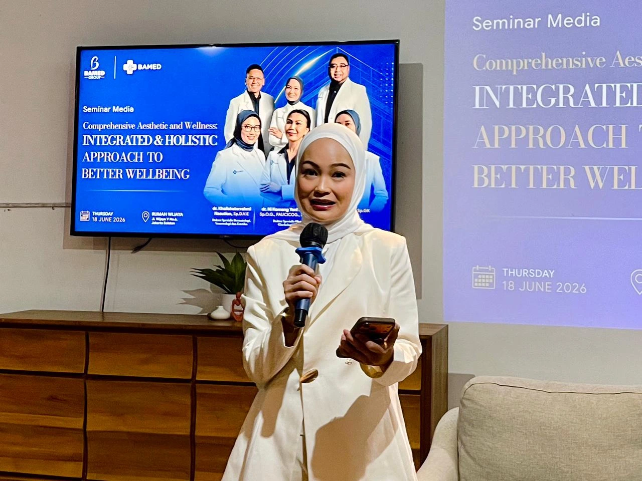 dr. Ratu Abigail Audity, B.Med.Sc, M.Si, Chief Business Marketing & Customer Management Officer Bamed, dalam konferensi pers, Kamis (18/6/2026).