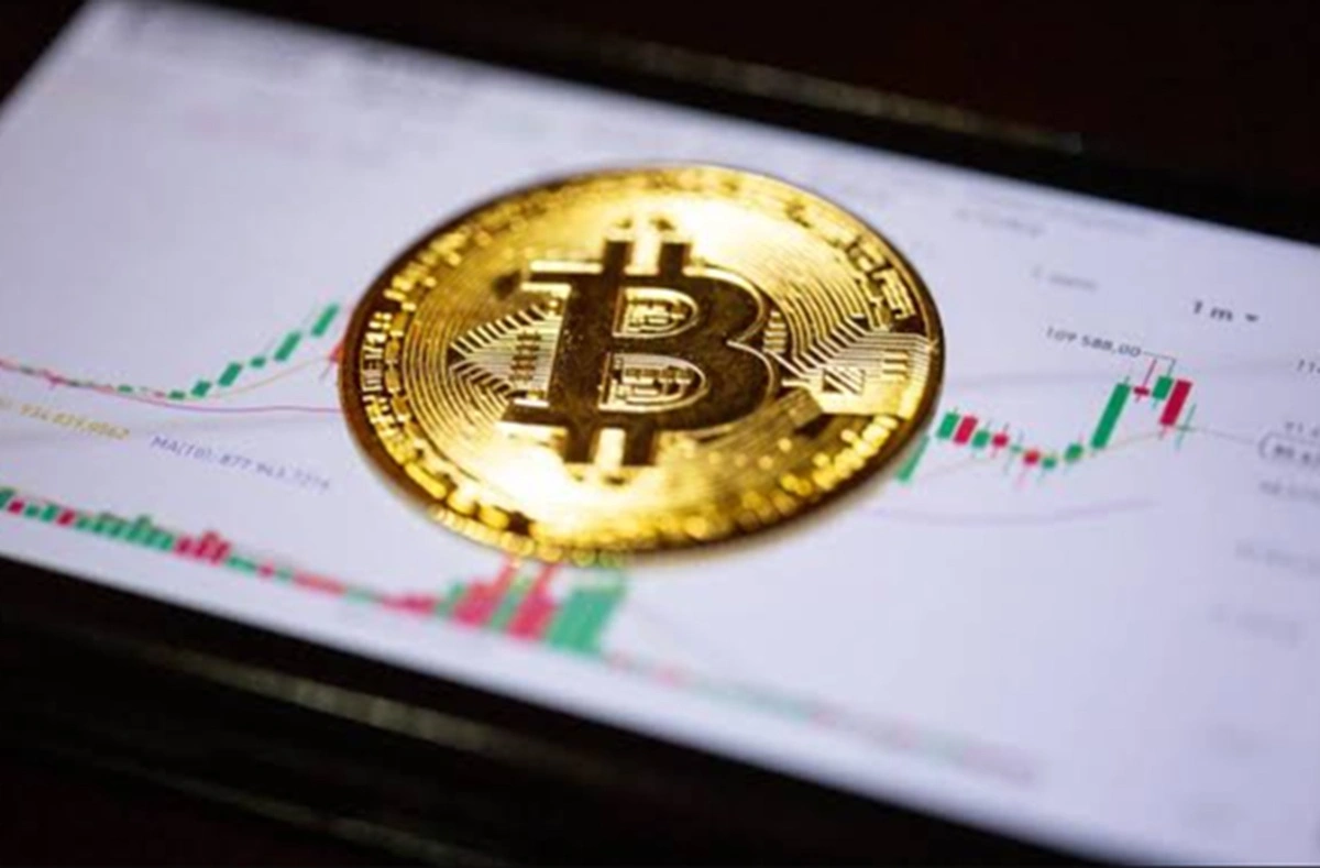 Bitcoin Terkoreksi di Zona Merah, Gagal Pertahankan Level USD66.000