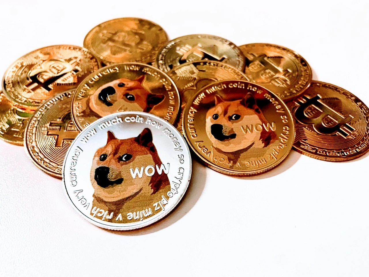 Kapitalisasi Koin Meme Tembus USD34,7 Miliar, DOGE Tetap Jadi Tolok Ukur