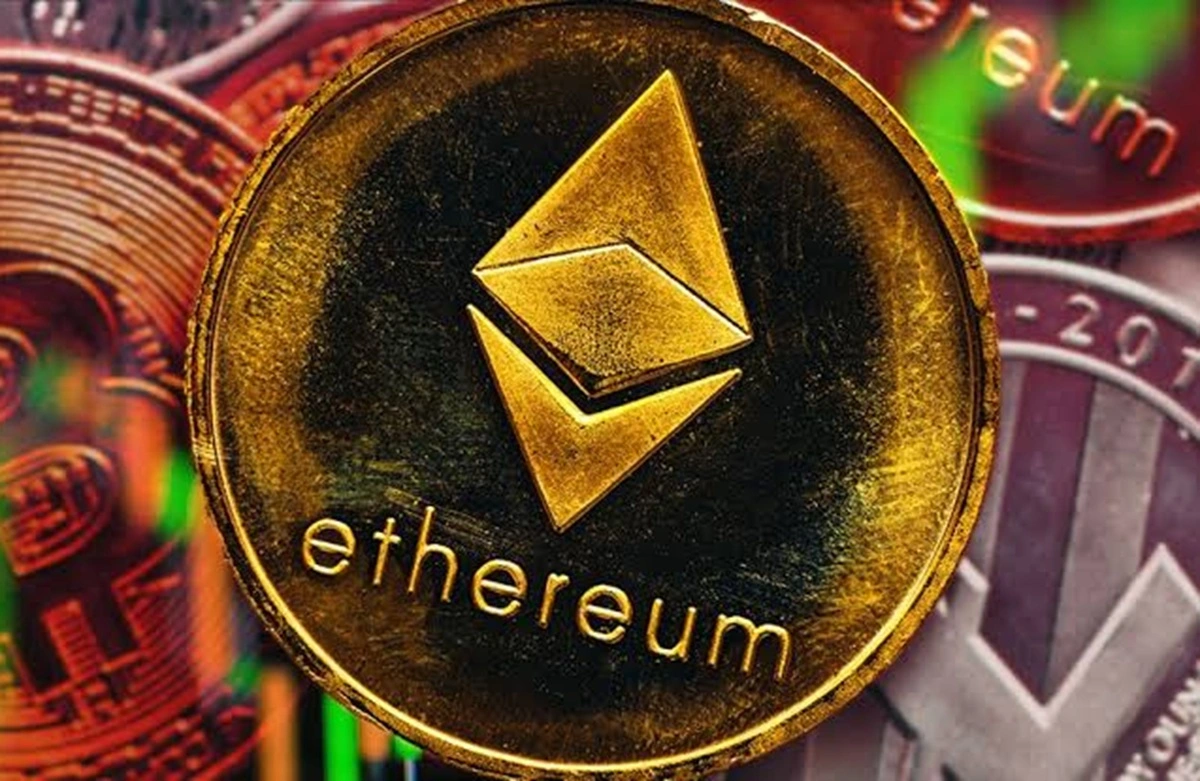Ether Pimpin Koreksi Dangkal di Tengah Konsolidasi Pasar