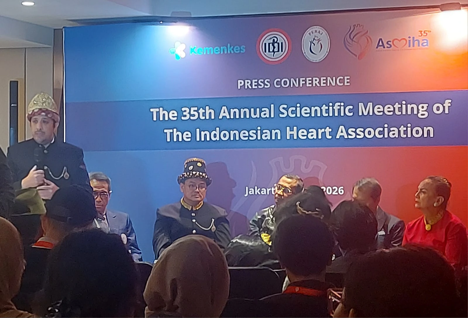 Ketua Pertemuan Ilmiah Tahunan Asosiasi Jantung Indonesia (ASMIHA) ke-35 untuk tahun 2026 adalahdr. Amir Aziz Alkatiri, MD, FIHA