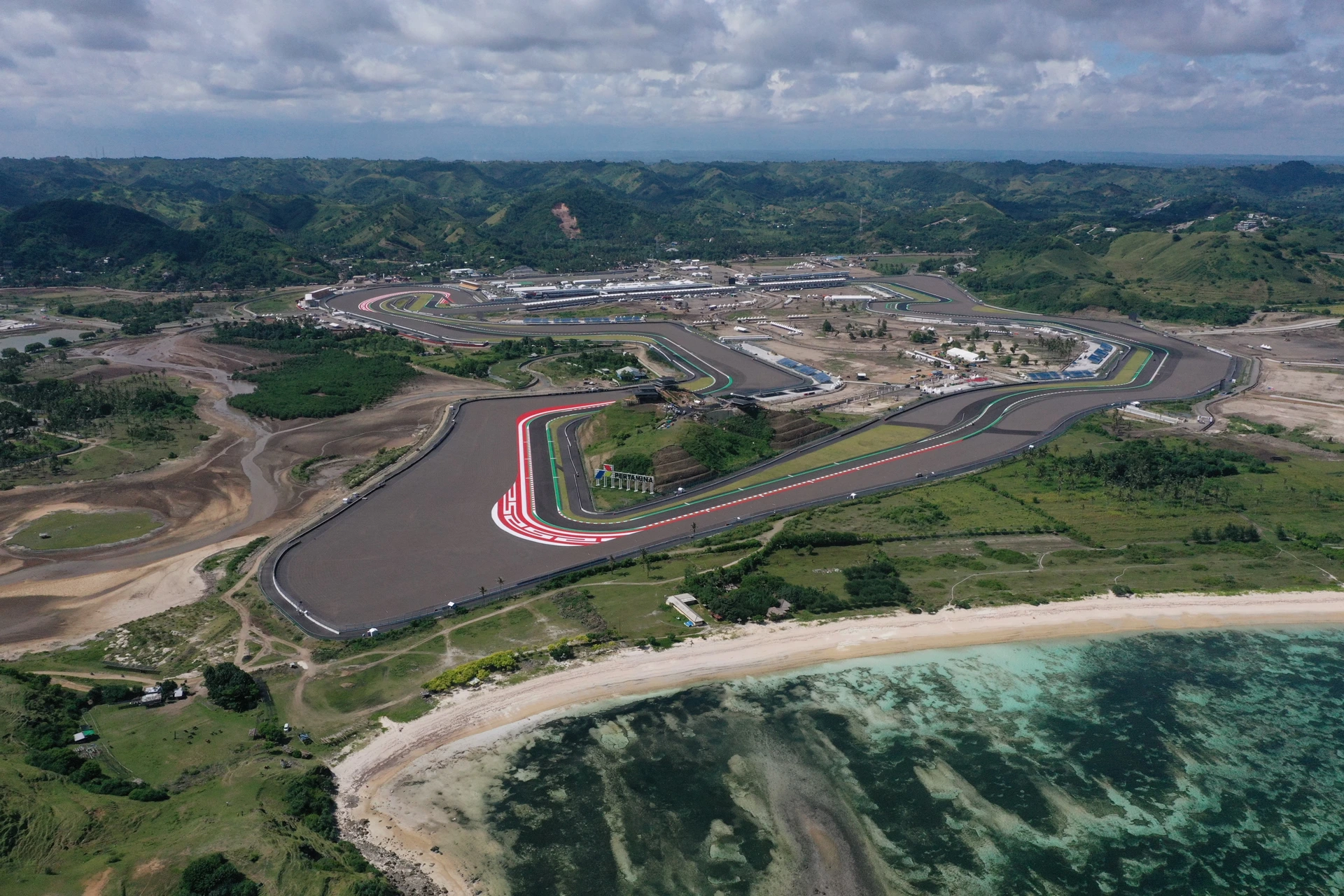 Sirukuit MotoGP Mandalika (1)