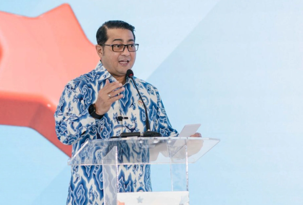 Menteri Ekonomi Kreatif Teuku Riefky Harsya