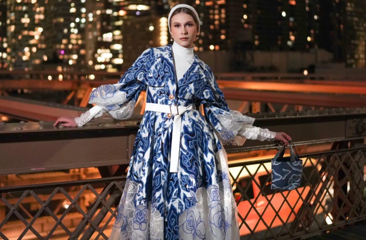 Warisan Nusantara Jadi Ikon Global, Batik Bersinar di Runway Internasional